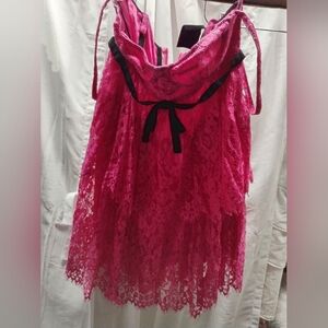 D&G Vibrant Pink Top